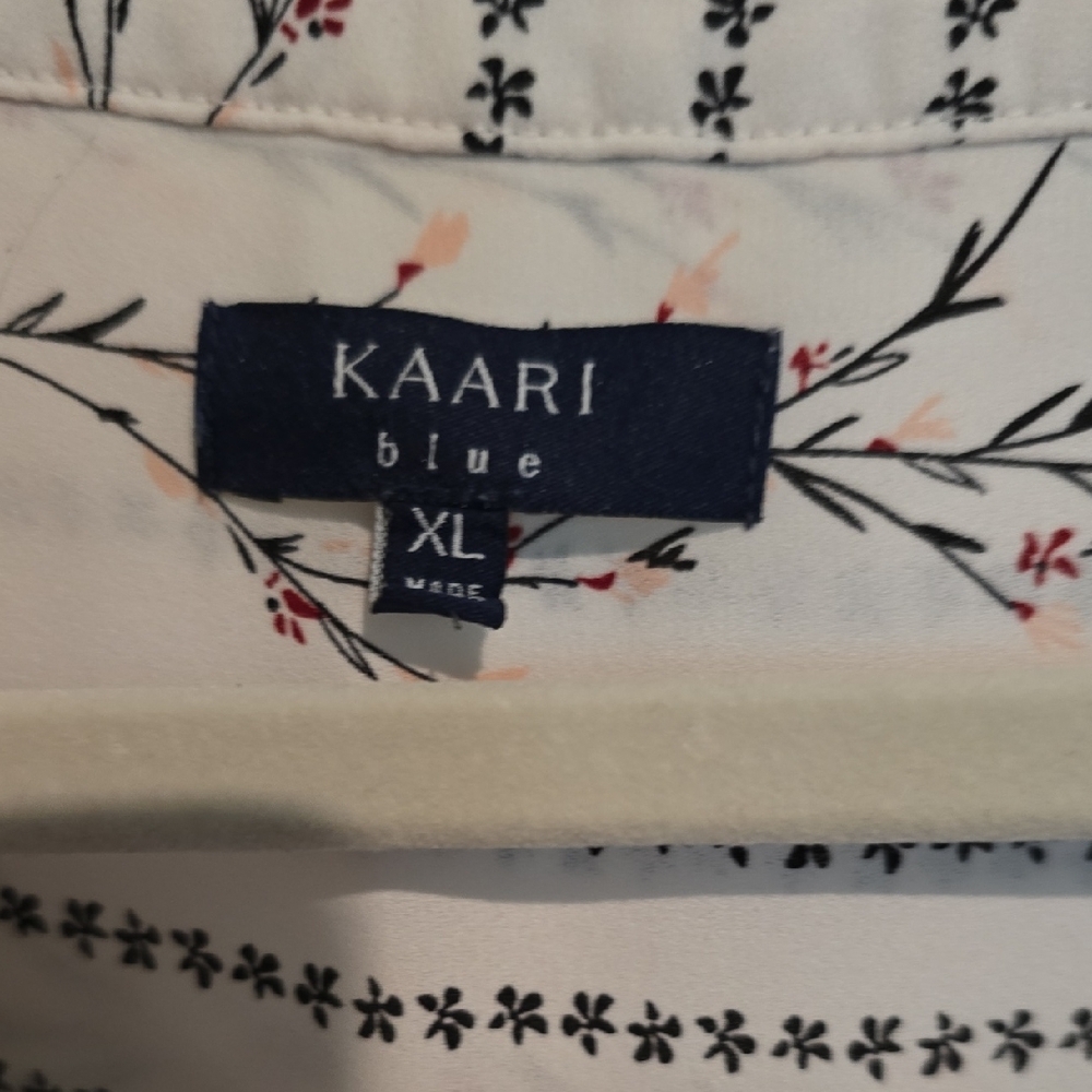 Kaari Blue White 3/4 Sleeve Blouse with Mandarin Collar - Picture 2 of 3